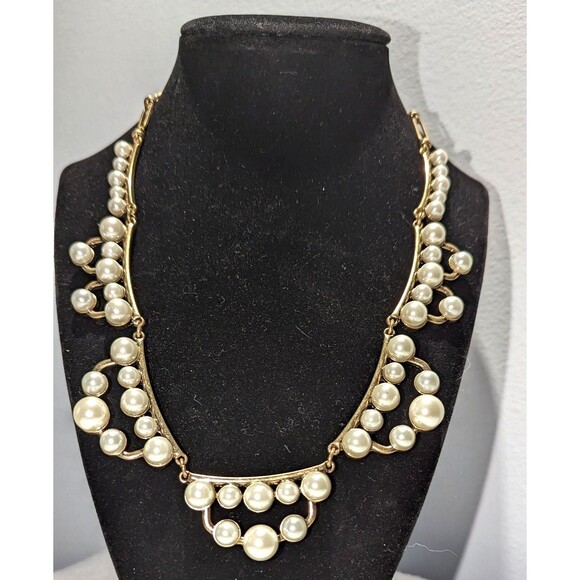 Vintage Pearl and Brass Necklace - Picture 4 of 9